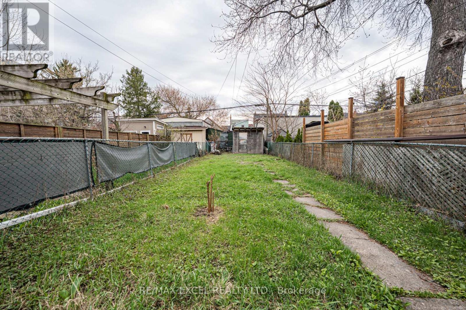 576 Gladstone Avenue, Toronto, Ontario  M6H 3J2 - Photo 12 - W13027028