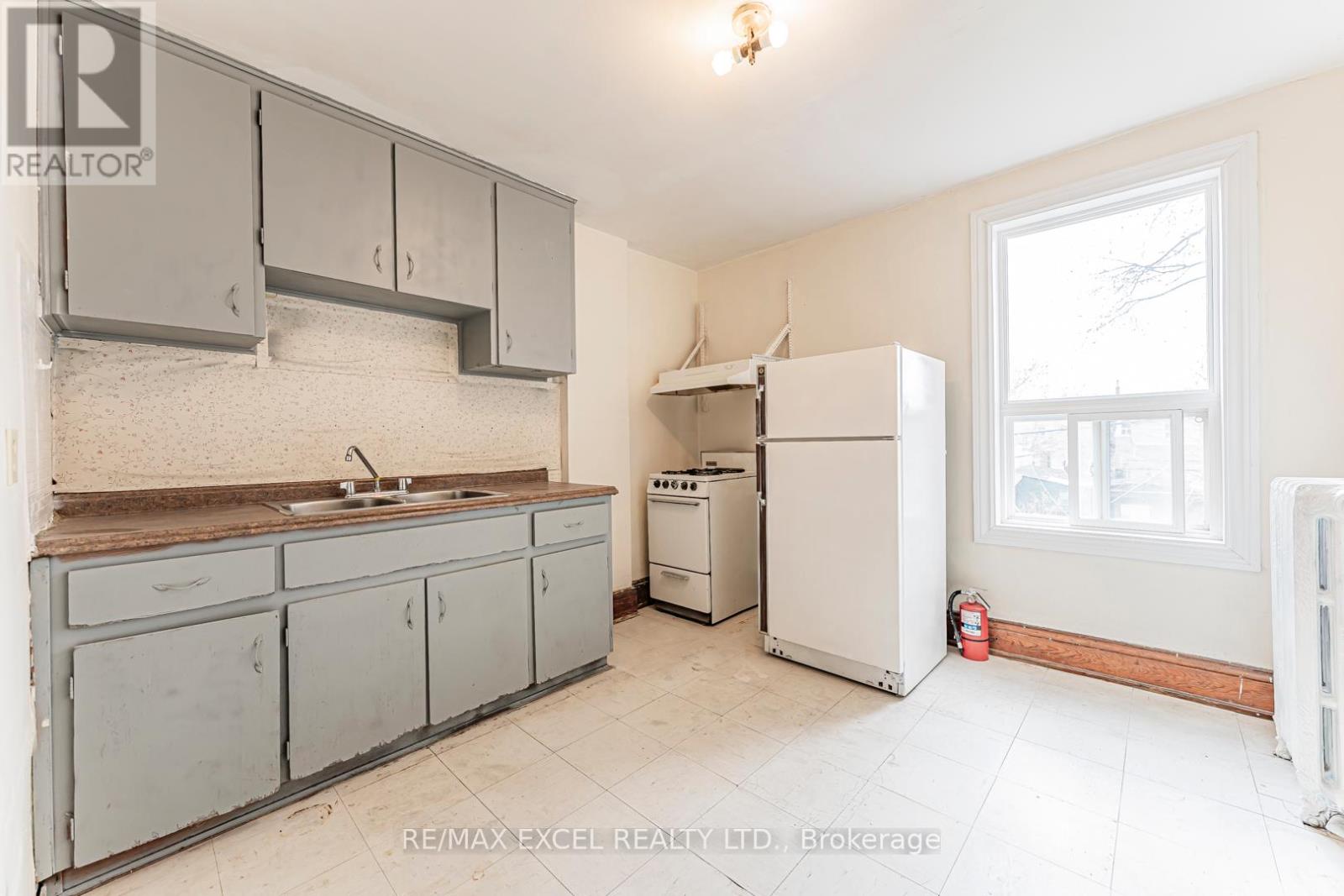 576 Gladstone Avenue, Toronto, Ontario  M6H 3J2 - Photo 25 - W13027028