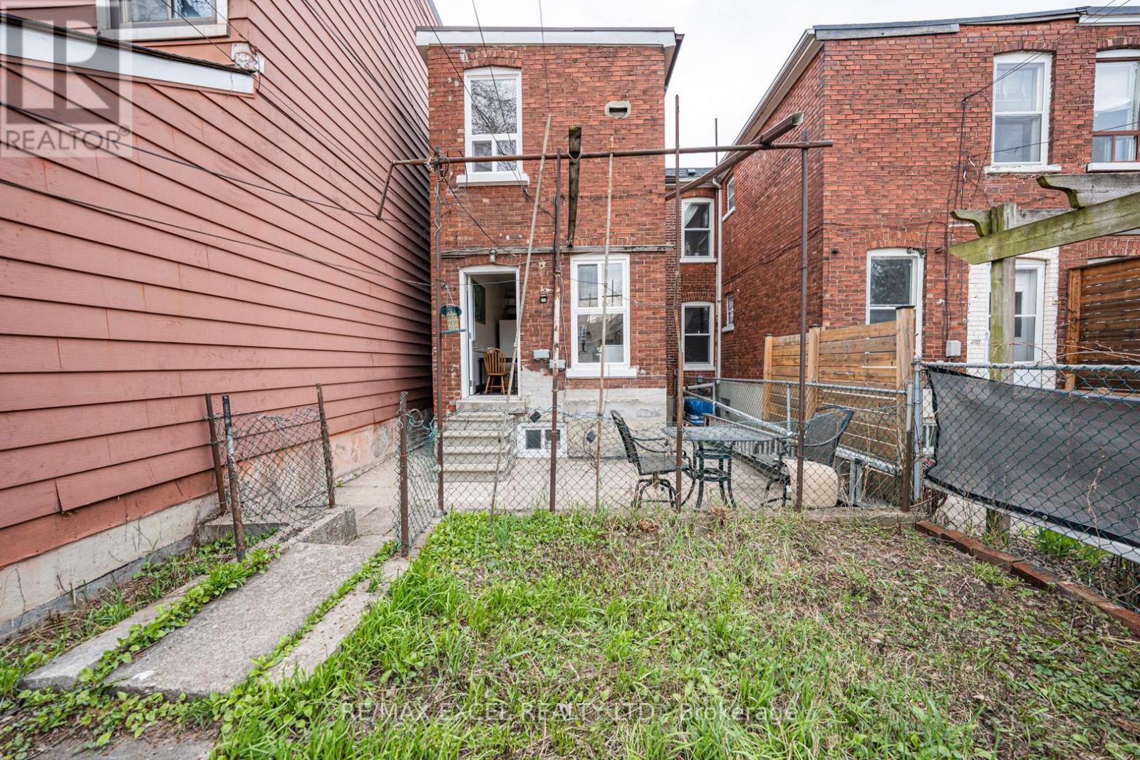 576 Gladstone Avenue, Toronto, Ontario  M6H 3J2 - Photo 13 - W13027028