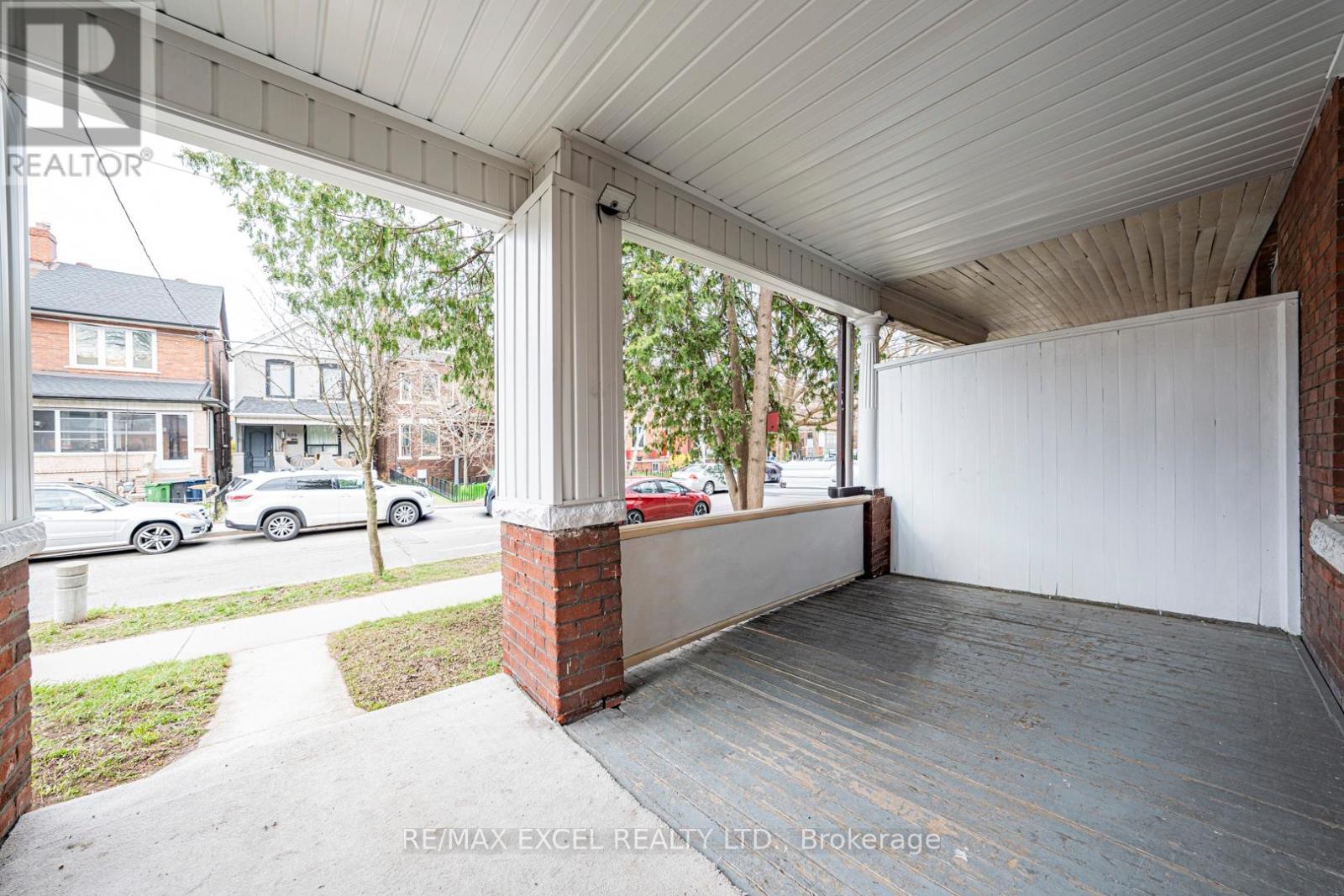 576 Gladstone Avenue, Toronto, Ontario  M6H 3J2 - Photo 9 - W13027028