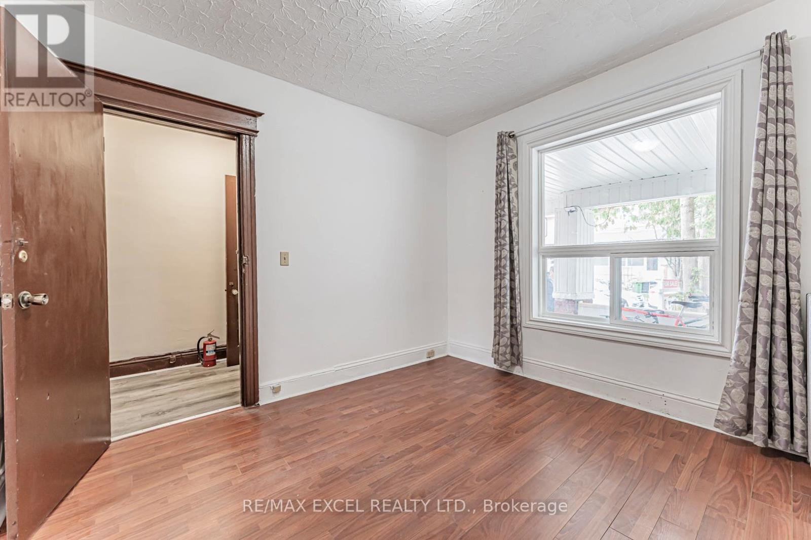 576 Gladstone Avenue, Toronto, Ontario  M6H 3J2 - Photo 16 - W13027028