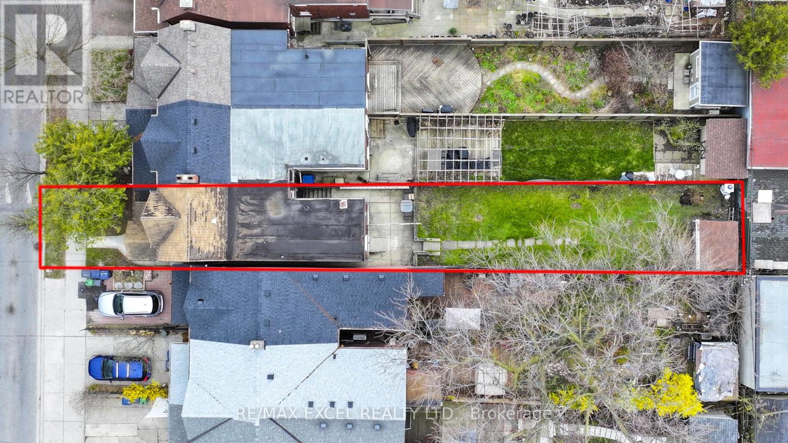 576 Gladstone Avenue, Toronto, Ontario  M6H 3J2 - Photo 3 - W13027028