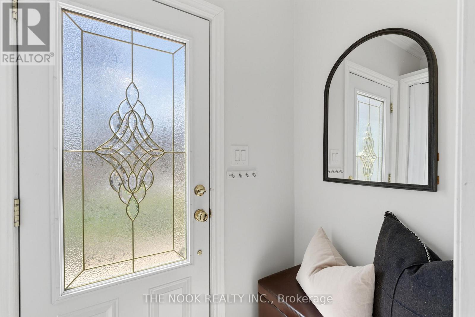 24 Birch Crescent, Ajax, Ontario L1S 1X5 - Photo 2 - E13028570