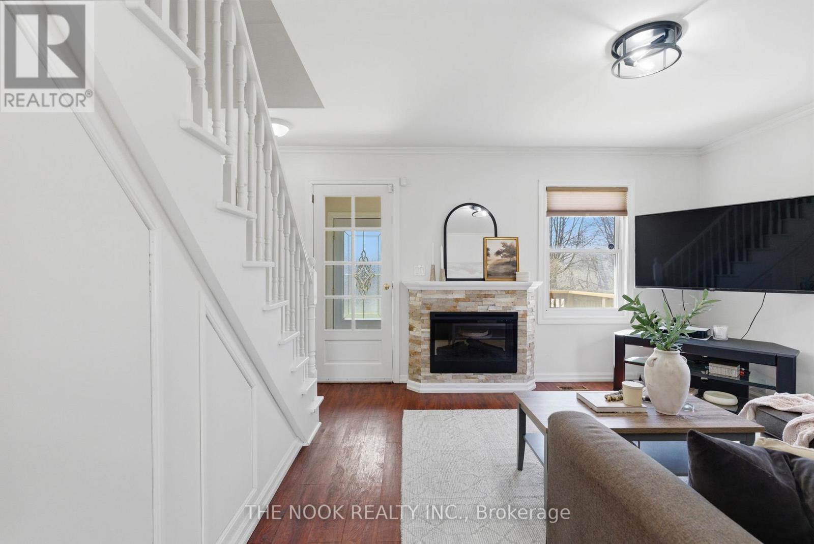 24 Birch Crescent, Ajax, Ontario L1S 1X5 - Photo 8 - E13028570