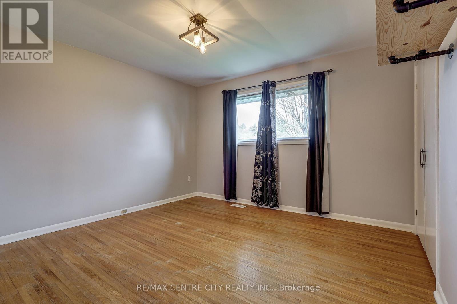 784 Elm Street, St. Thomas, Ontario  N5P 1T1 - Photo 8 - X13028542