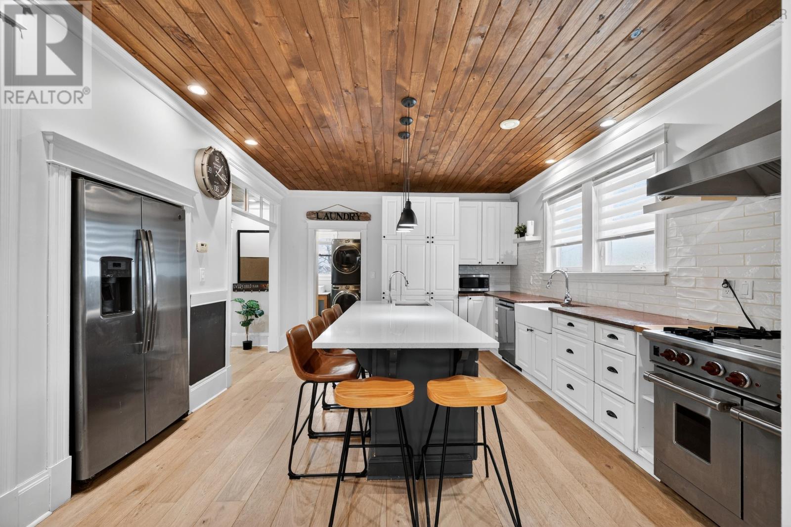 760 Main Street, Glace Bay, Nova Scotia  B1A 4Y9 - Photo 14 - 202608191