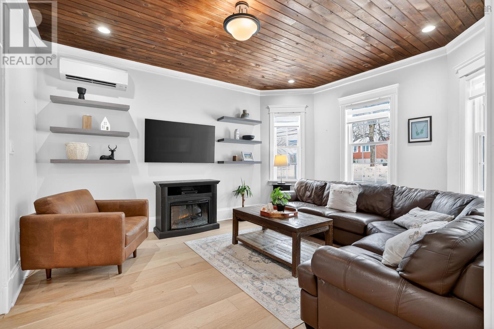 760 Main Street, Glace Bay, Nova Scotia  B1A 4Y9 - Photo 18 - 202608191