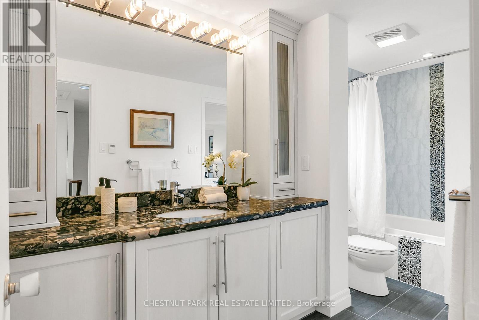 80 Shadberry Drive, Toronto, Ontario  M2H 3C8 - Photo 20 - C13028516