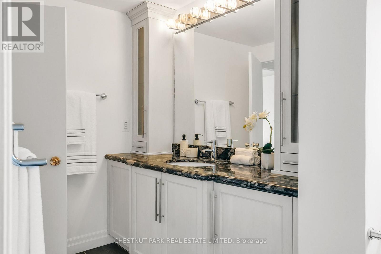 80 Shadberry Drive, Toronto, Ontario  M2H 3C8 - Photo 22 - C13028516