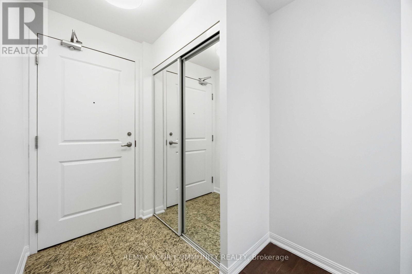 1206 - 21 Grand Magazine Street, Toronto, Ontario  M5V 1B5 - Photo 4 - C13028544