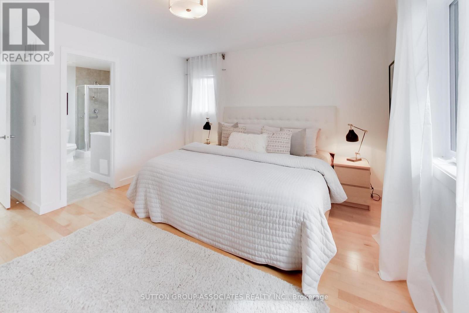 80a Robina Avenue, Toronto, Ontario  M6C 3Y7 - Photo 18 - C13028578