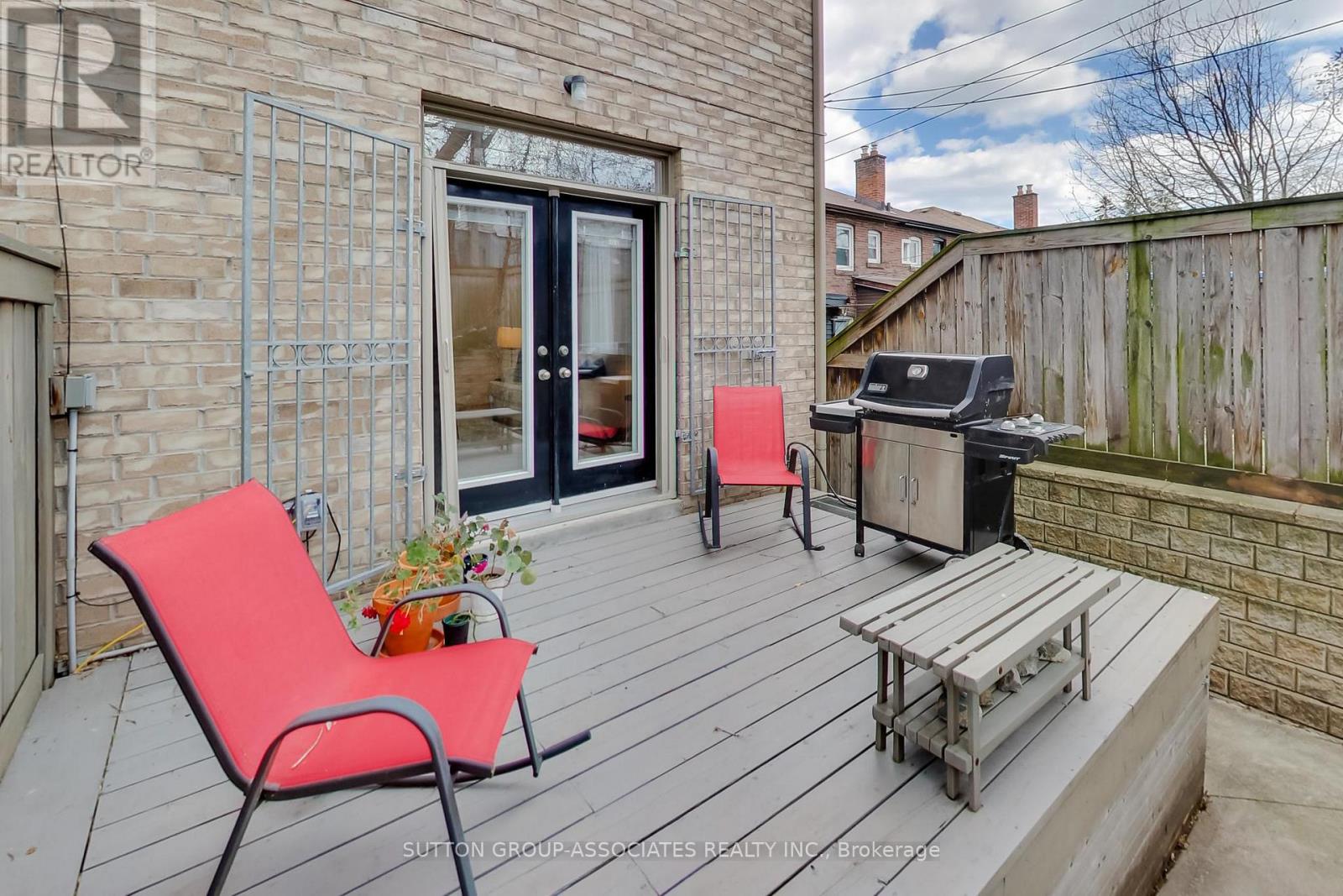 80a Robina Avenue, Toronto, Ontario  M6C 3Y7 - Photo 35 - C13028578