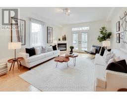 80A ROBINA AVENUE, Toronto, Ontario