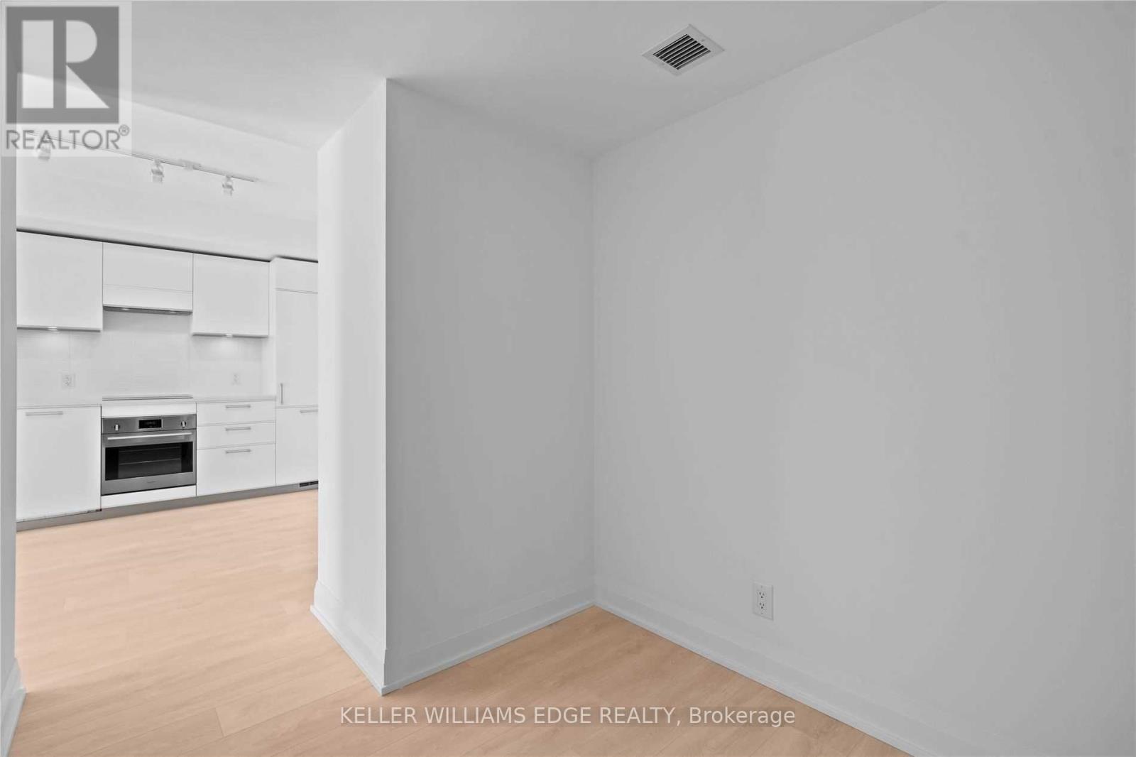 507 - 33 Frederick Todd Way, Toronto, Ontario  M4G 0C9 - Photo 5 - C13028596