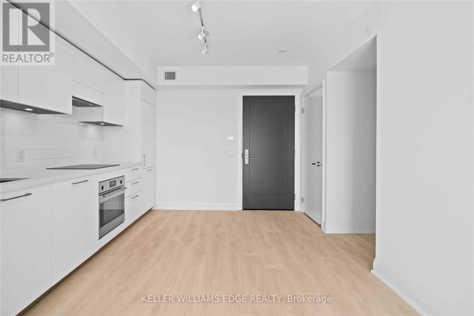 507 - 33 Frederick Todd Way, Toronto, Ontario  M4G 0C9 - Photo 6 - C13028596