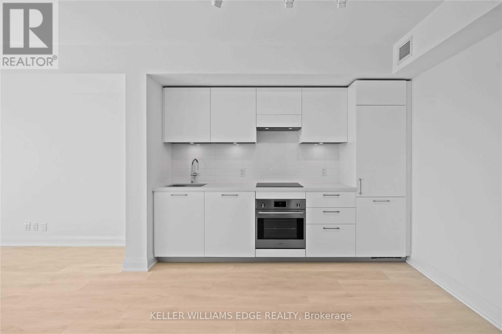 507 - 33 Frederick Todd Way, Toronto, Ontario  M4G 0C9 - Photo 8 - C13028596