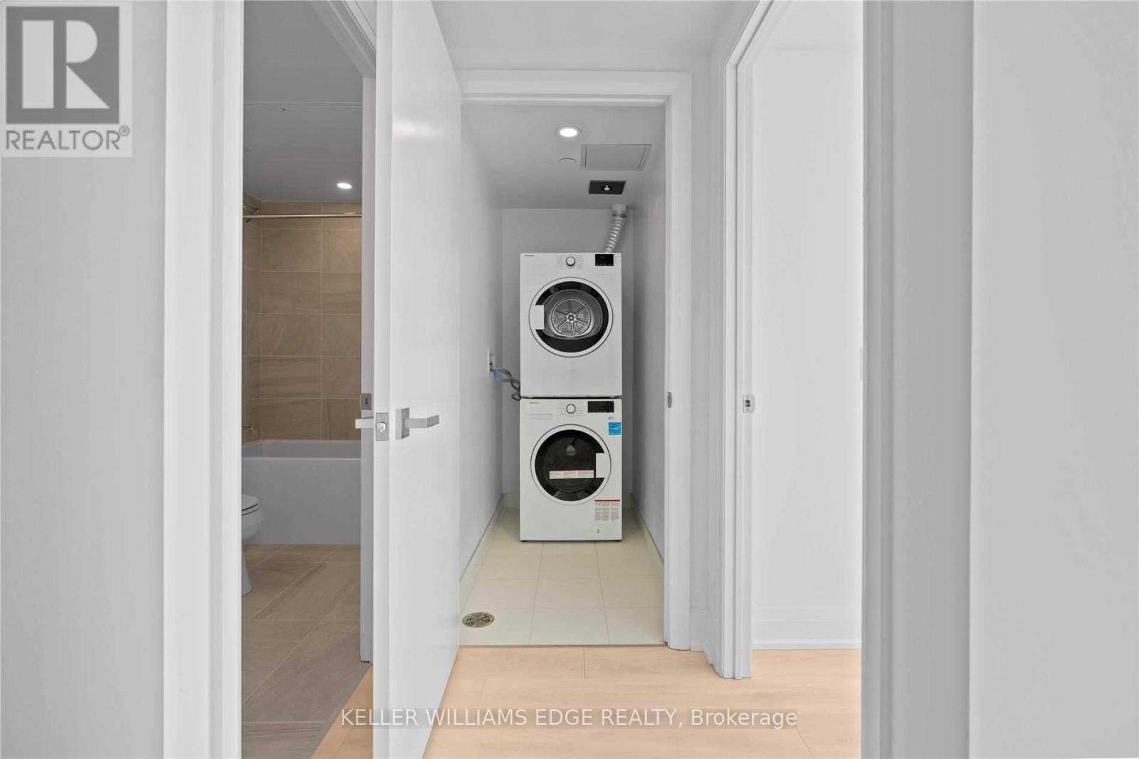 507 - 33 Frederick Todd Way, Toronto, Ontario  M4G 0C9 - Photo 9 - C13028596