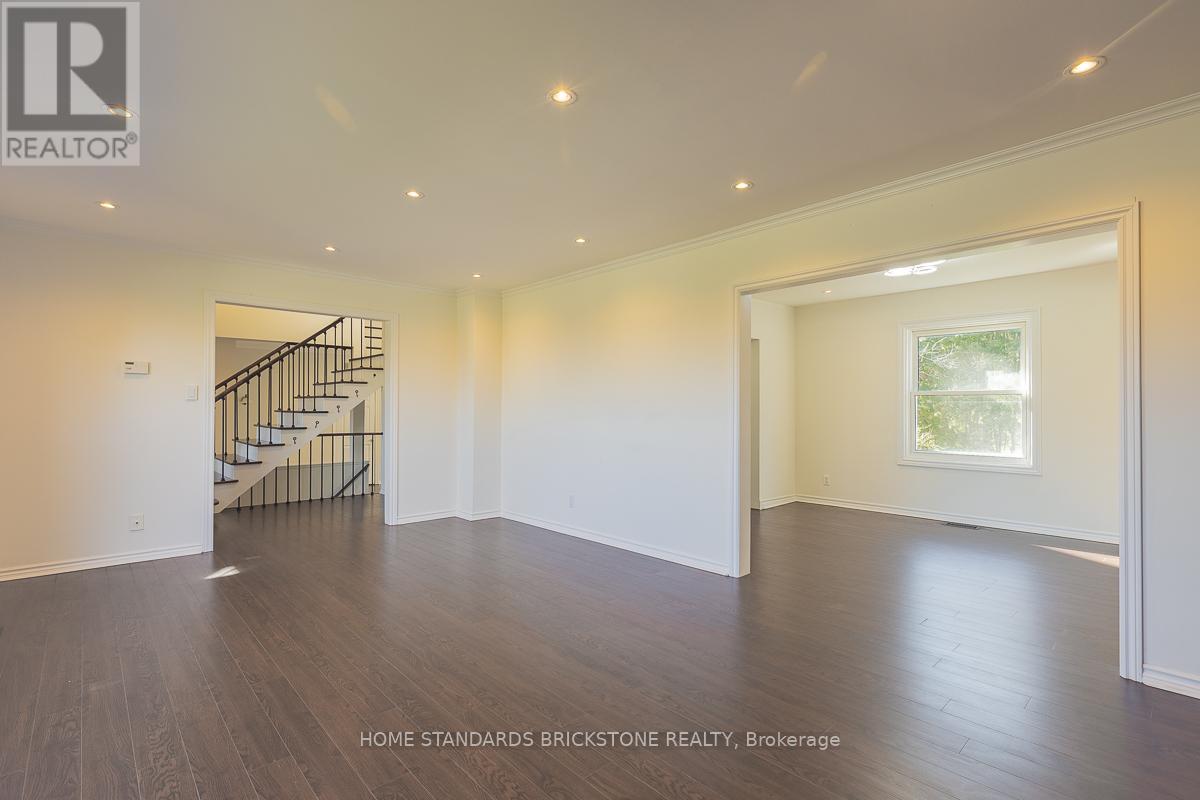 39 Milne Lane, East Gwillimbury, Ontario  L0G 1R0 - Photo 11 - N12864942