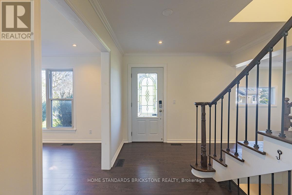 39 Milne Lane, East Gwillimbury, Ontario  L0G 1R0 - Photo 8 - N12864942