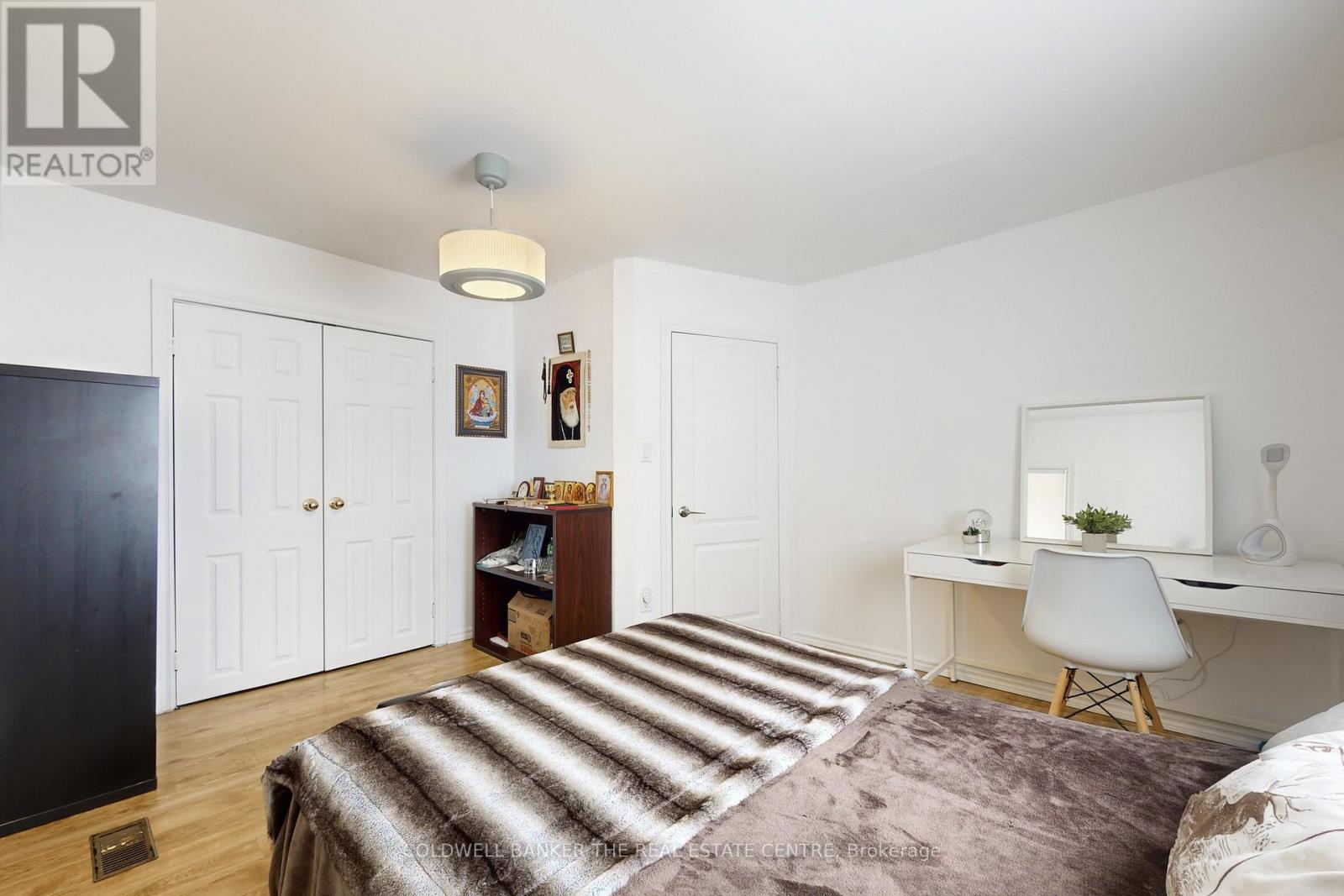 8352 Main Lisle Street, Adjala-Tosorontio, Ontario  L0M 1M0 - Photo 23 - N13028582