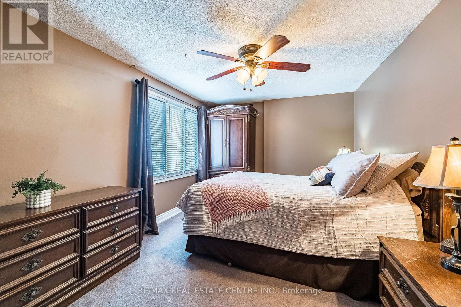 34 Berkshire Square, Brampton, Ontario  L6Z 1N4 - Photo 16 - W13028520