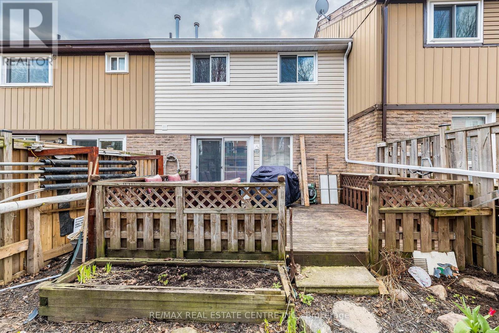 34 Berkshire Square, Brampton, Ontario  L6Z 1N4 - Photo 34 - W13028520