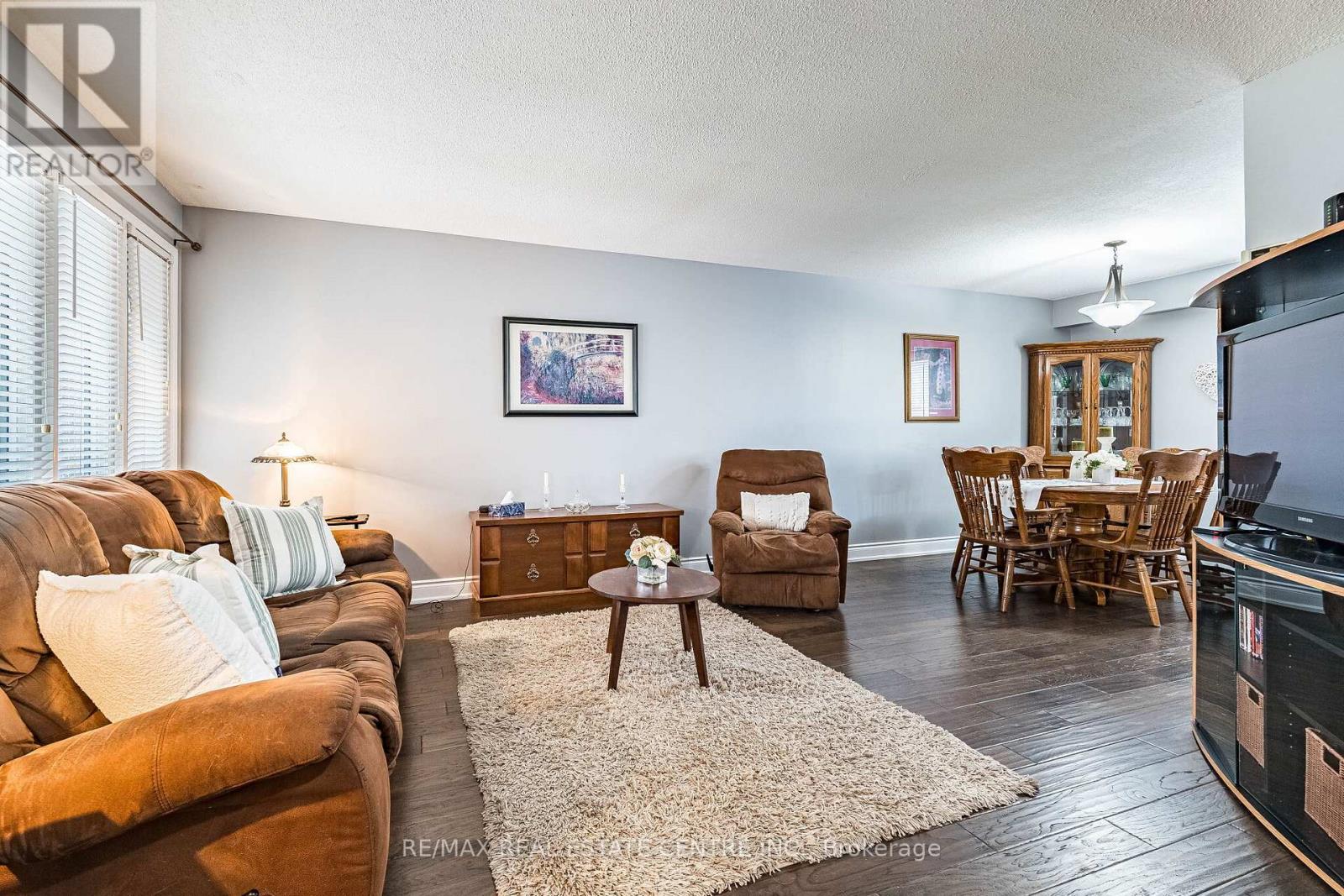 34 Berkshire Square, Brampton, Ontario  L6Z 1N4 - Photo 6 - W13028520