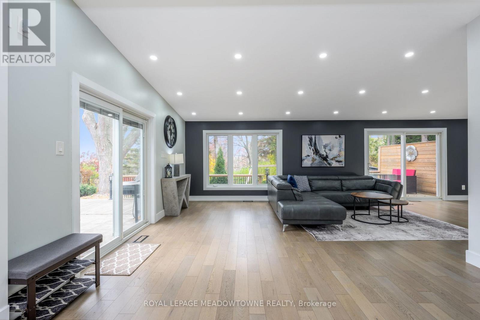 4 Chipper Court, Halton Hills, Ontario  L7G 1L3 - Photo 14 - W13028532