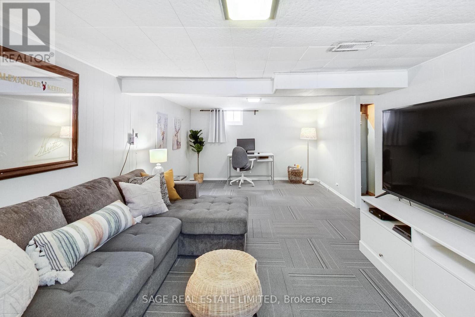 48 Murrie Street, Toronto, Ontario  M8V 1X7 - Photo 27 - W13028552