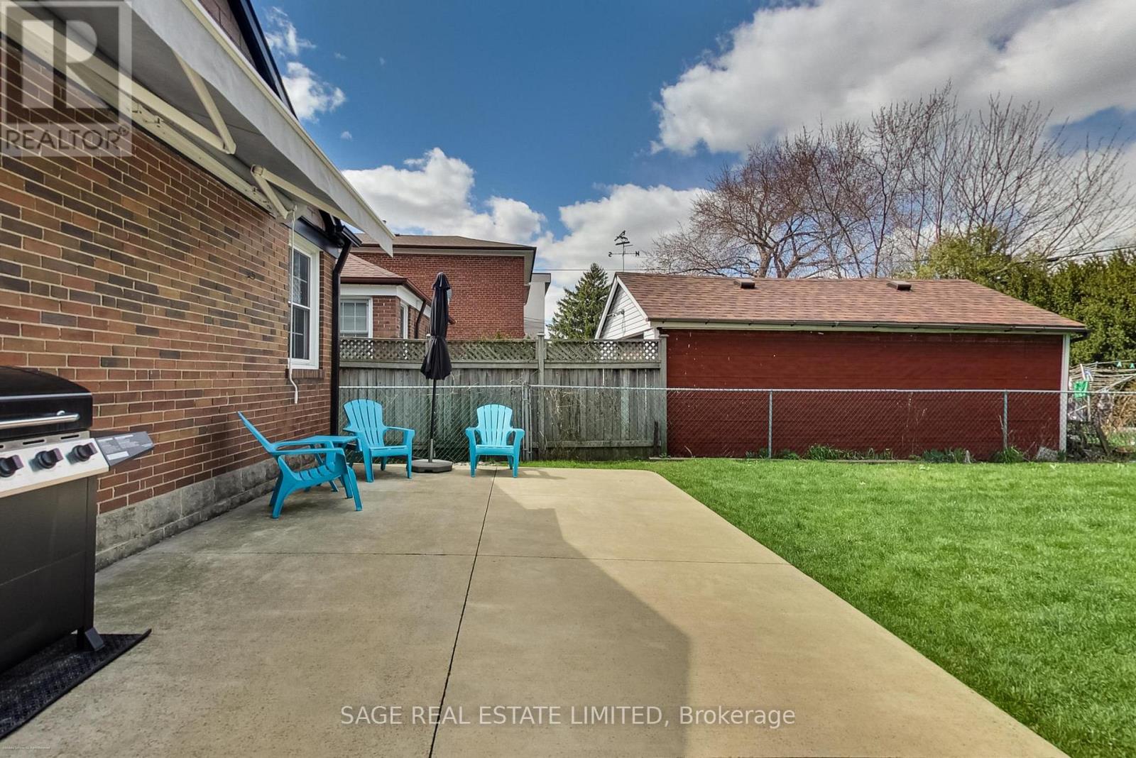 48 Murrie Street, Toronto, Ontario  M8V 1X7 - Photo 5 - W13028552