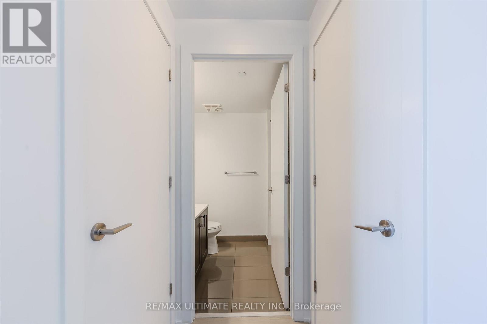 2706 - 2220 Lake Shore Boulevard W, Toronto, Ontario  M8V 1A4 - Photo 18 - W13028562