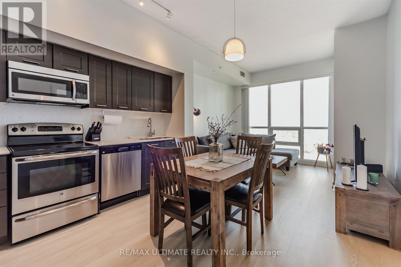 2706 - 2220 Lake Shore Boulevard W, Toronto, Ontario  M8V 1A4 - Photo 8 - W13028562
