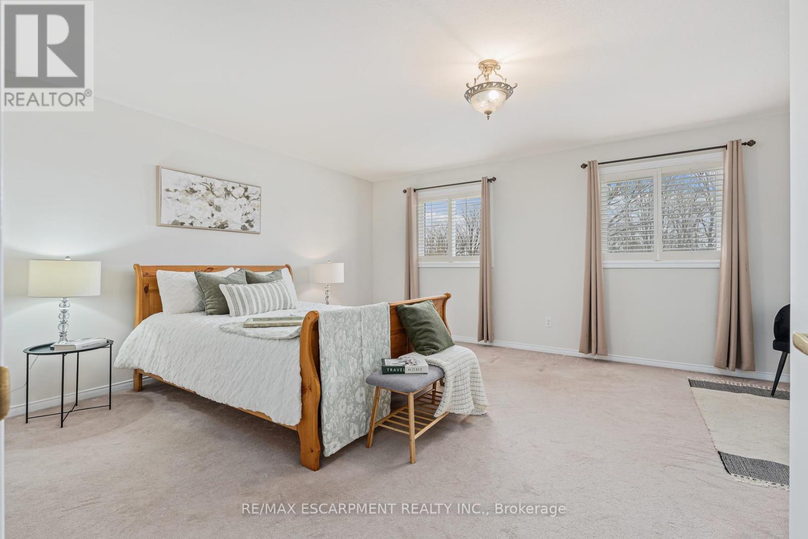 2393 Dalebrook Drive, Oakville, Ontario  L6H 6K4 - Photo 24 - W13028568