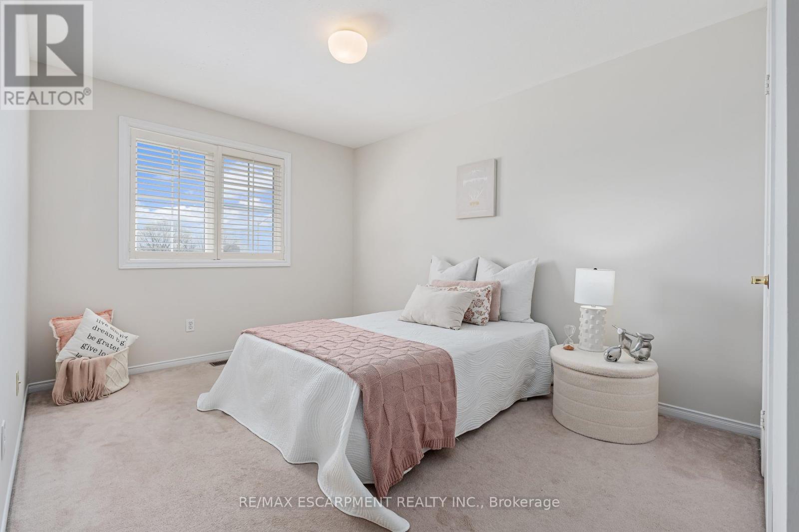 2393 Dalebrook Drive, Oakville, Ontario  L6H 6K4 - Photo 28 - W13028568