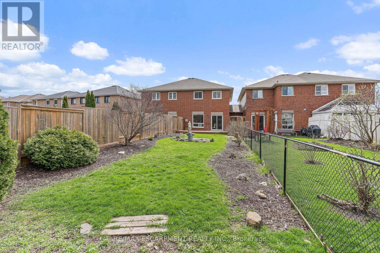 2393 Dalebrook Drive, Oakville, Ontario  L6H 6K4 - Photo 34 - W13028568