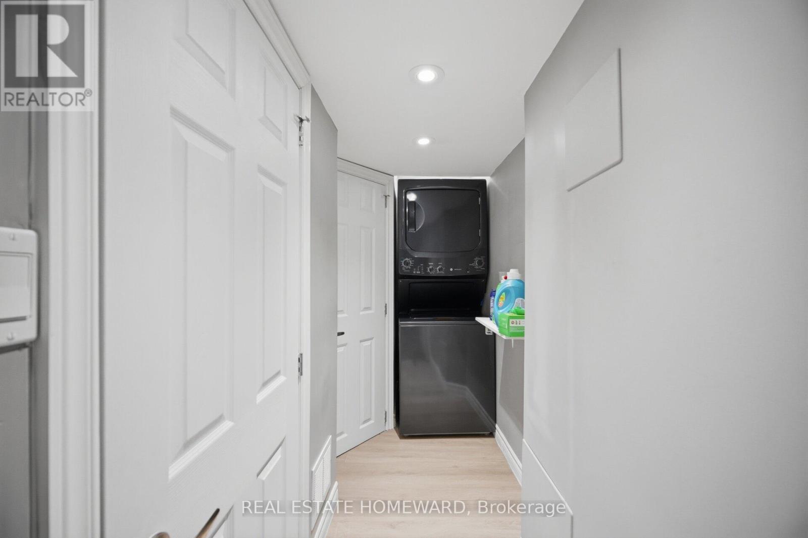 309 Royal Salisbury Way, Brampton, Ontario  L6V 3G4 - Photo 36 - W13028584