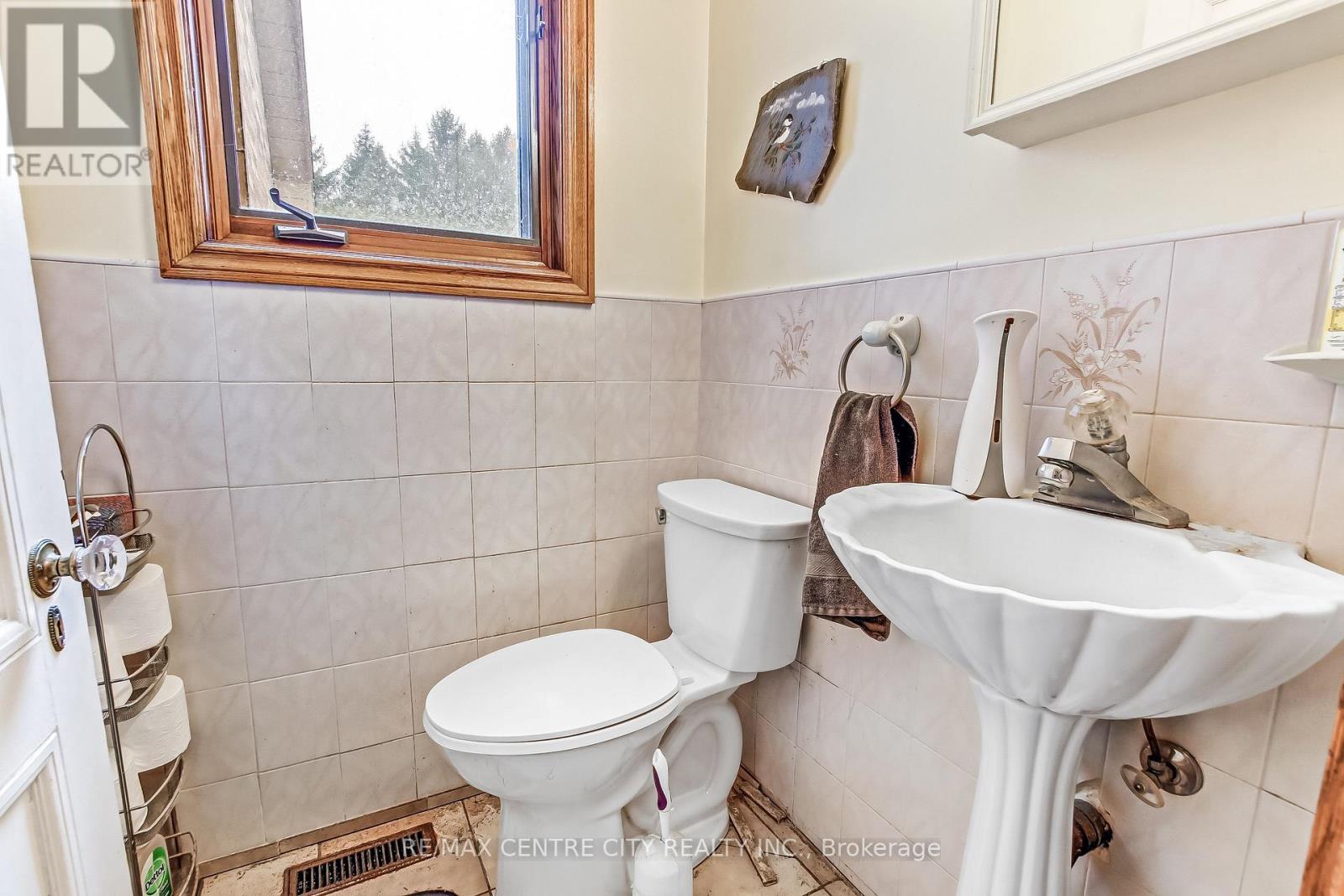 1496 Sunningdale Road E, London North, Ontario  N5X 3Y6 - Photo 15 - X12861720