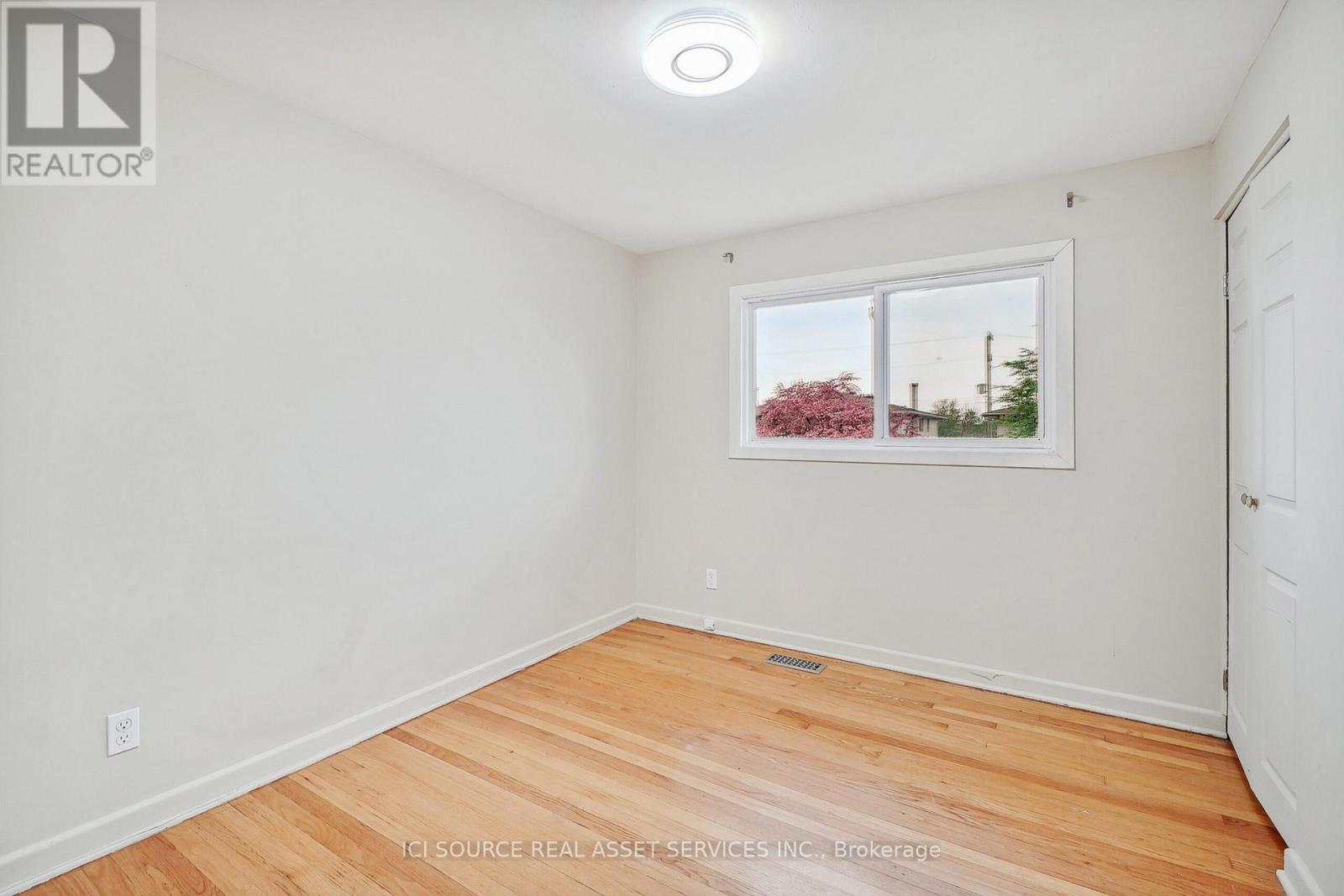 1391 Claymor Avenue, Ottawa, Ontario  K2C 1S5 - Photo 12 - X13028524