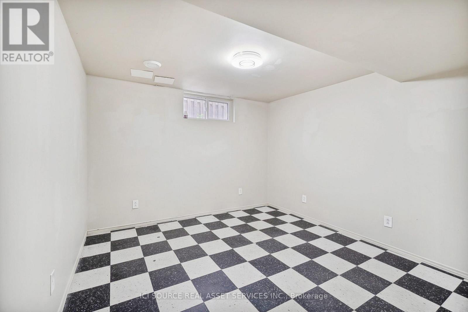 1391 Claymor Avenue, Ottawa, Ontario  K2C 1S5 - Photo 17 - X13028524