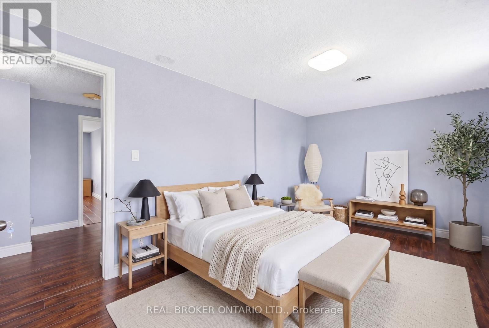 29 - 262 Kenora Avenue, Hamilton, Ontario  L8E 3Y3 - Photo 3 - X13028576