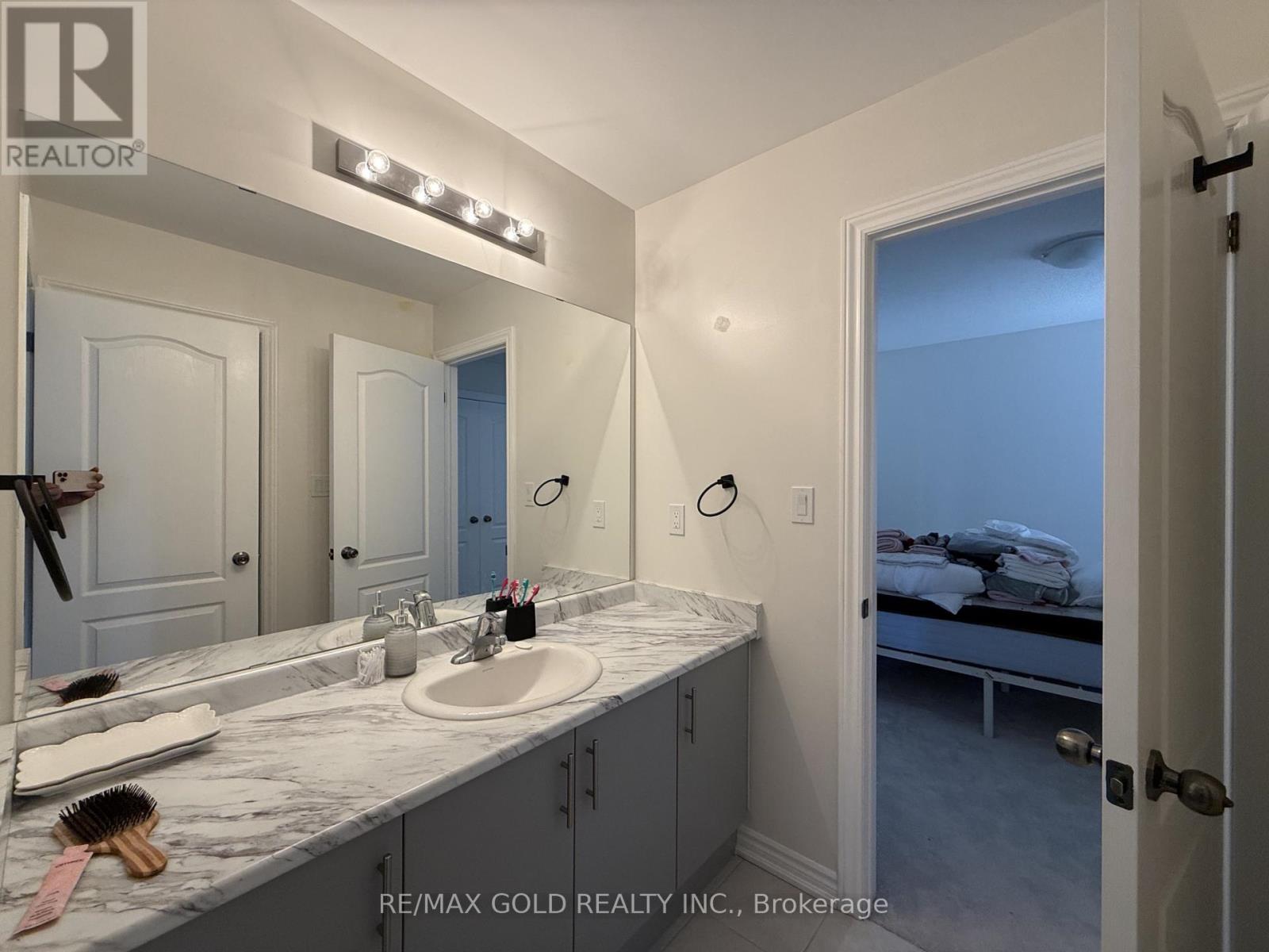 11 Fenn Crescent, New Tecumseth, Ontario  L9R 0X1 - Photo 14 - N13027500