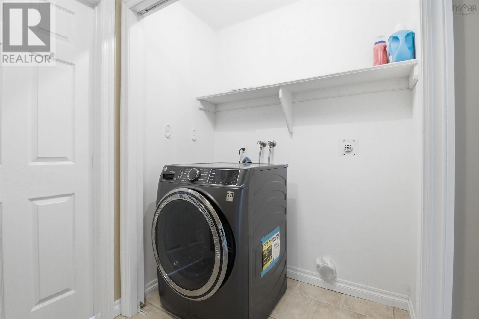 289 Nottingham Street, Bedford, Nova Scotia  B4A 4G8 - Photo 37 - 202608192