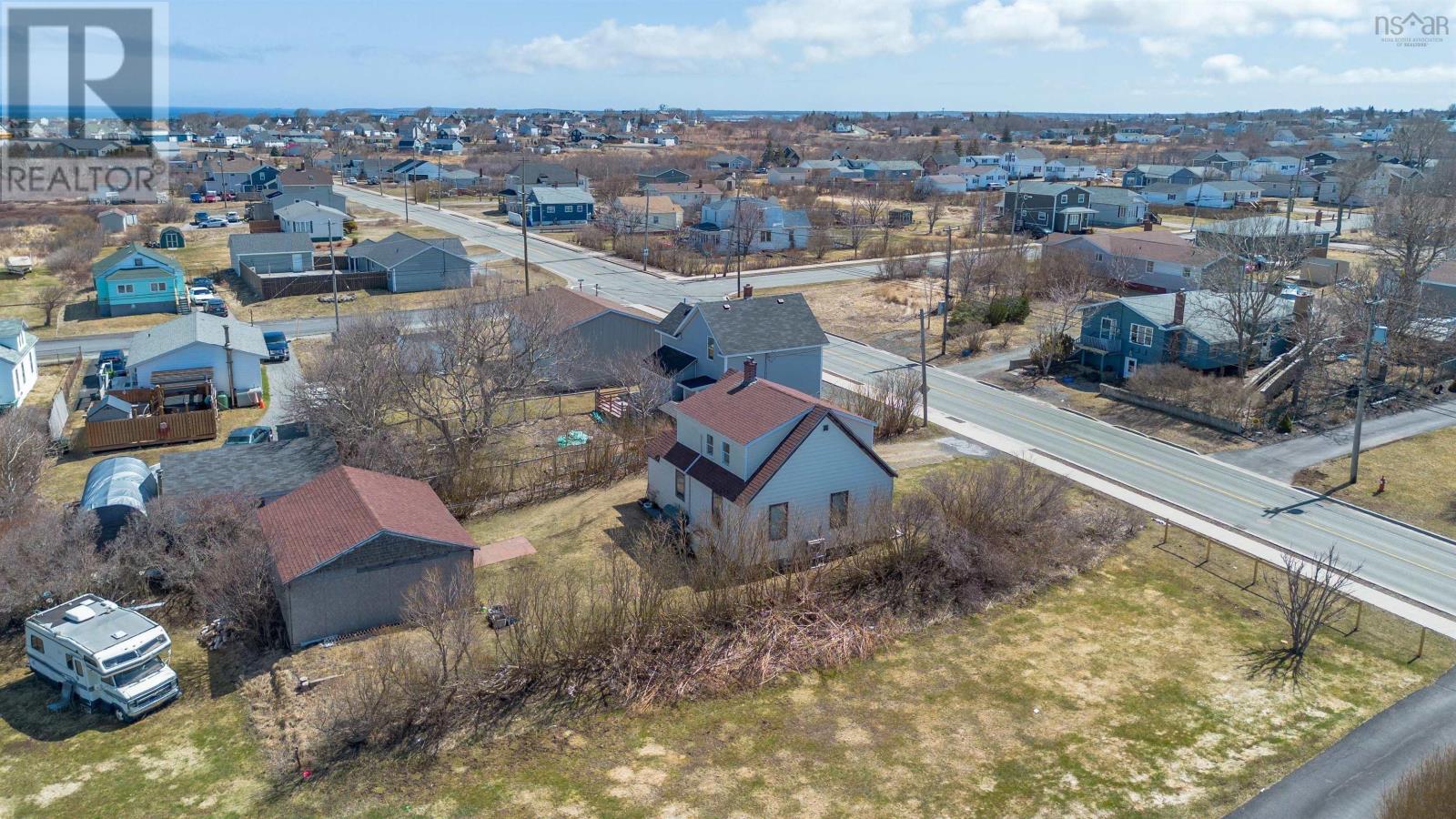 72 Connaught Avenue Avenue, Glace Bay, Nova Scotia  B1A 5S2 - Photo 18 - 202608193