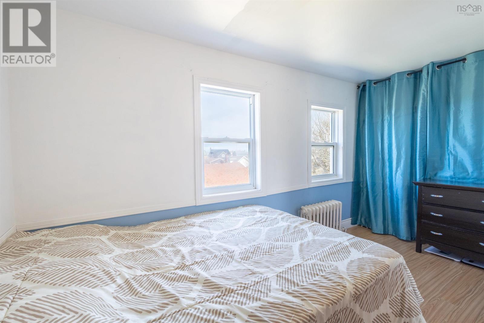 72 Connaught Avenue Avenue, Glace Bay, Nova Scotia  B1A 5S2 - Photo 15 - 202608193