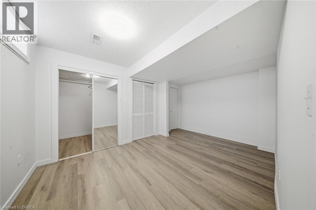 70 Avenue Road, Cambridge, Ontario  N1R 1B9 - Photo 25 - 40822777