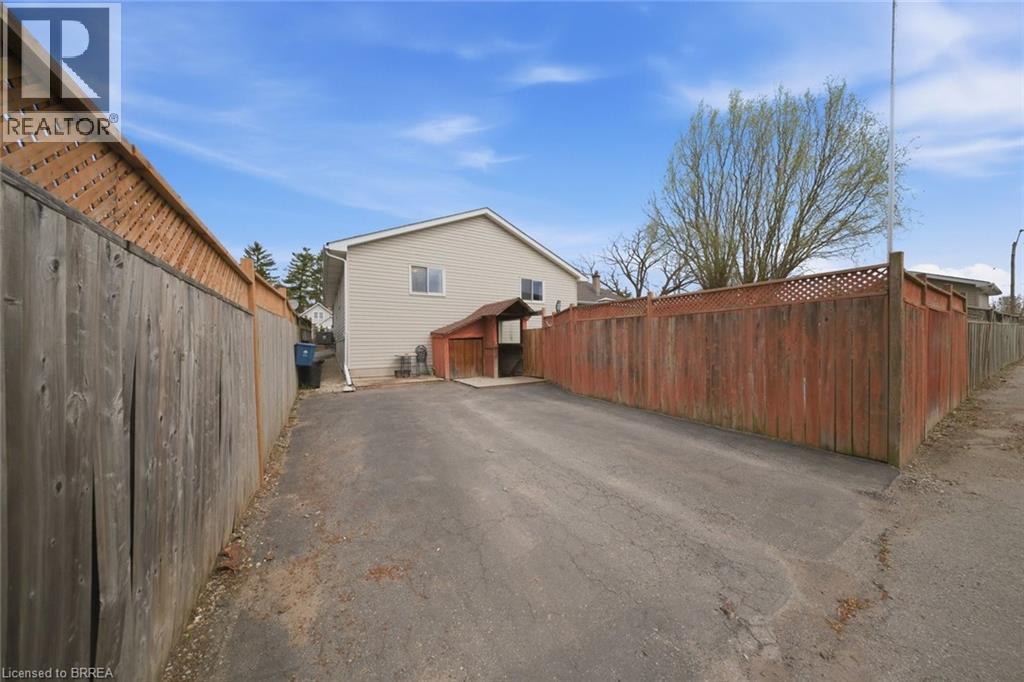 70 Avenue Road, Cambridge, Ontario  N1R 1B9 - Photo 37 - 40822777