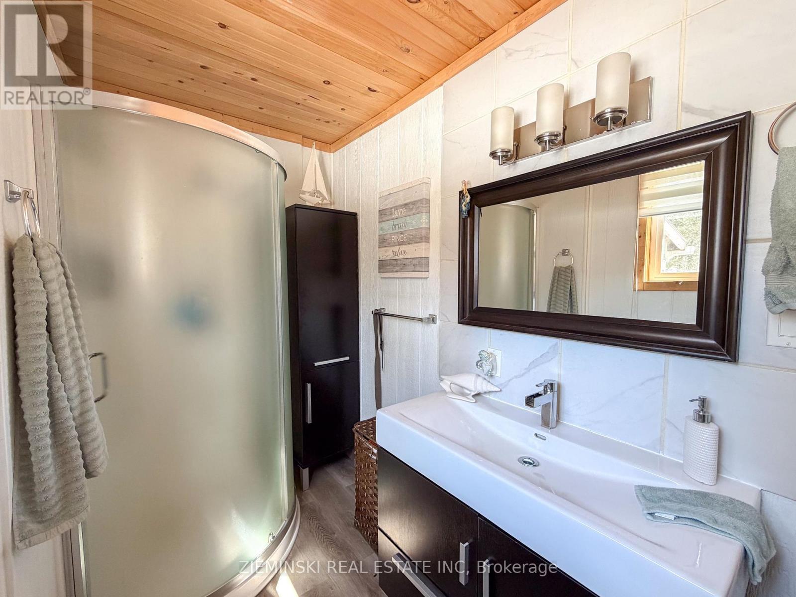 520 West Sesekinika Road, Kirkland Lake, Ontario  P0K 1T0 - Photo 10 - T13028616