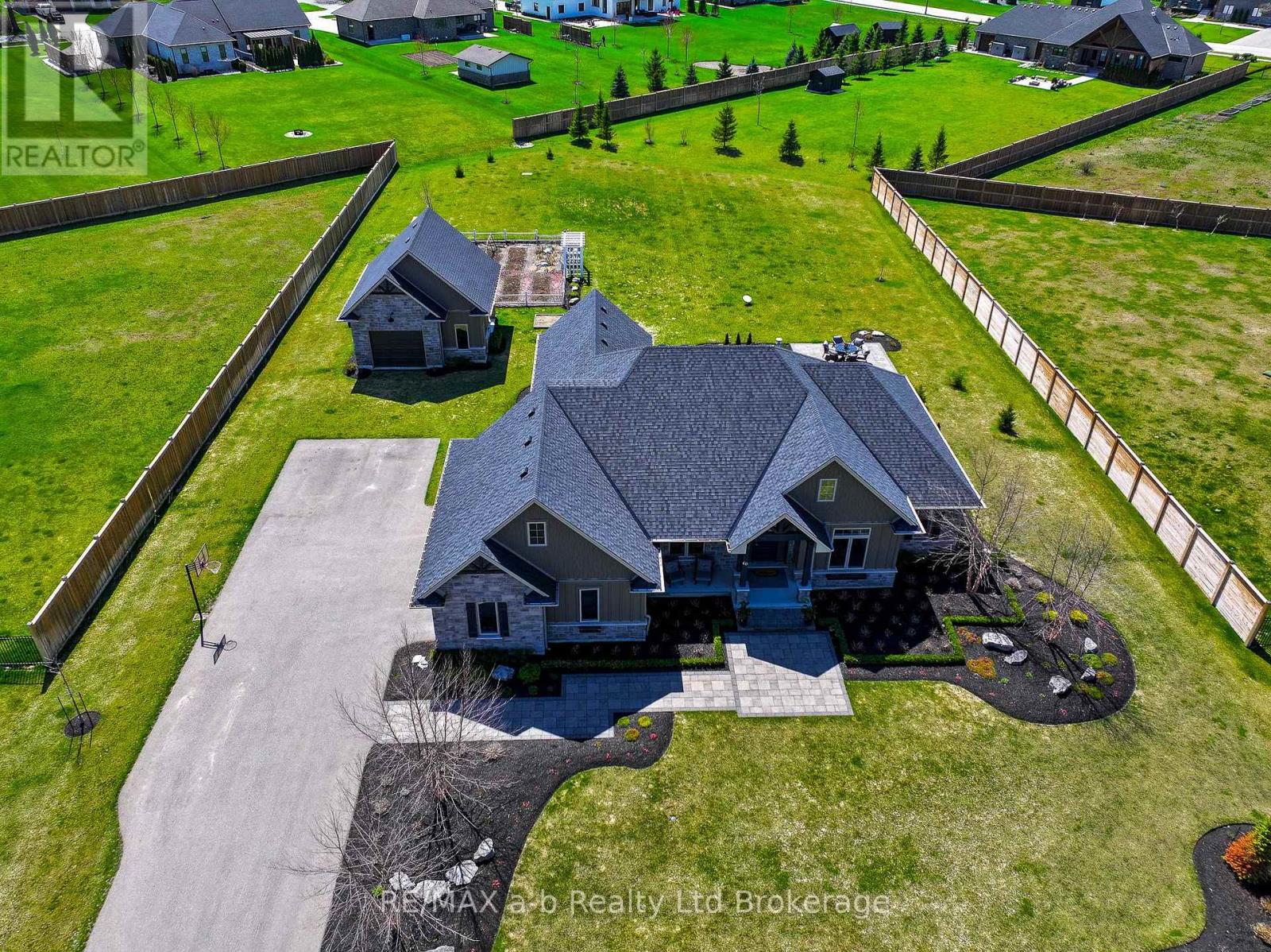 60 August Crescent, Norwich, Ontario  N0J 1R0 - Photo 6 - X13025958