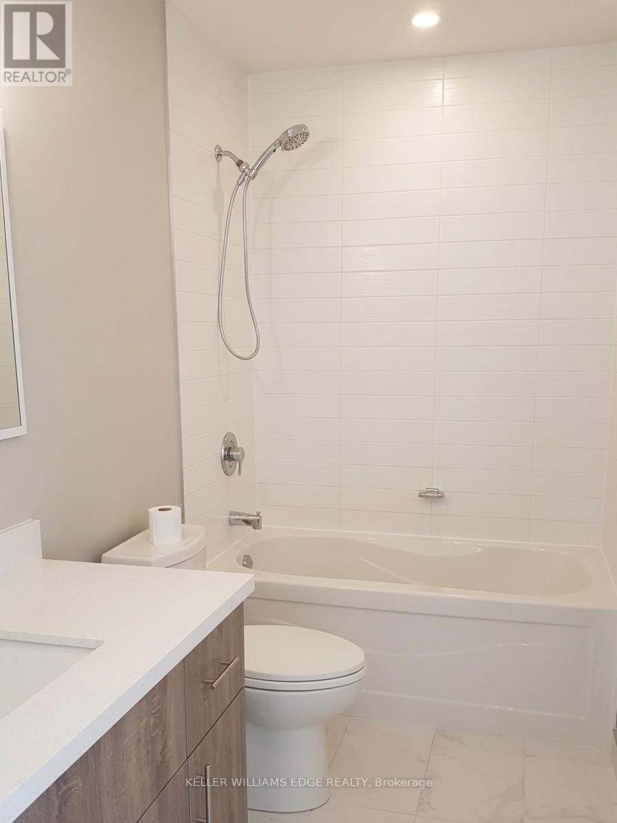 1013 - 21 Nelson Street, Toronto, Ontario  M5V 1T8 - Photo 6 - C13028598