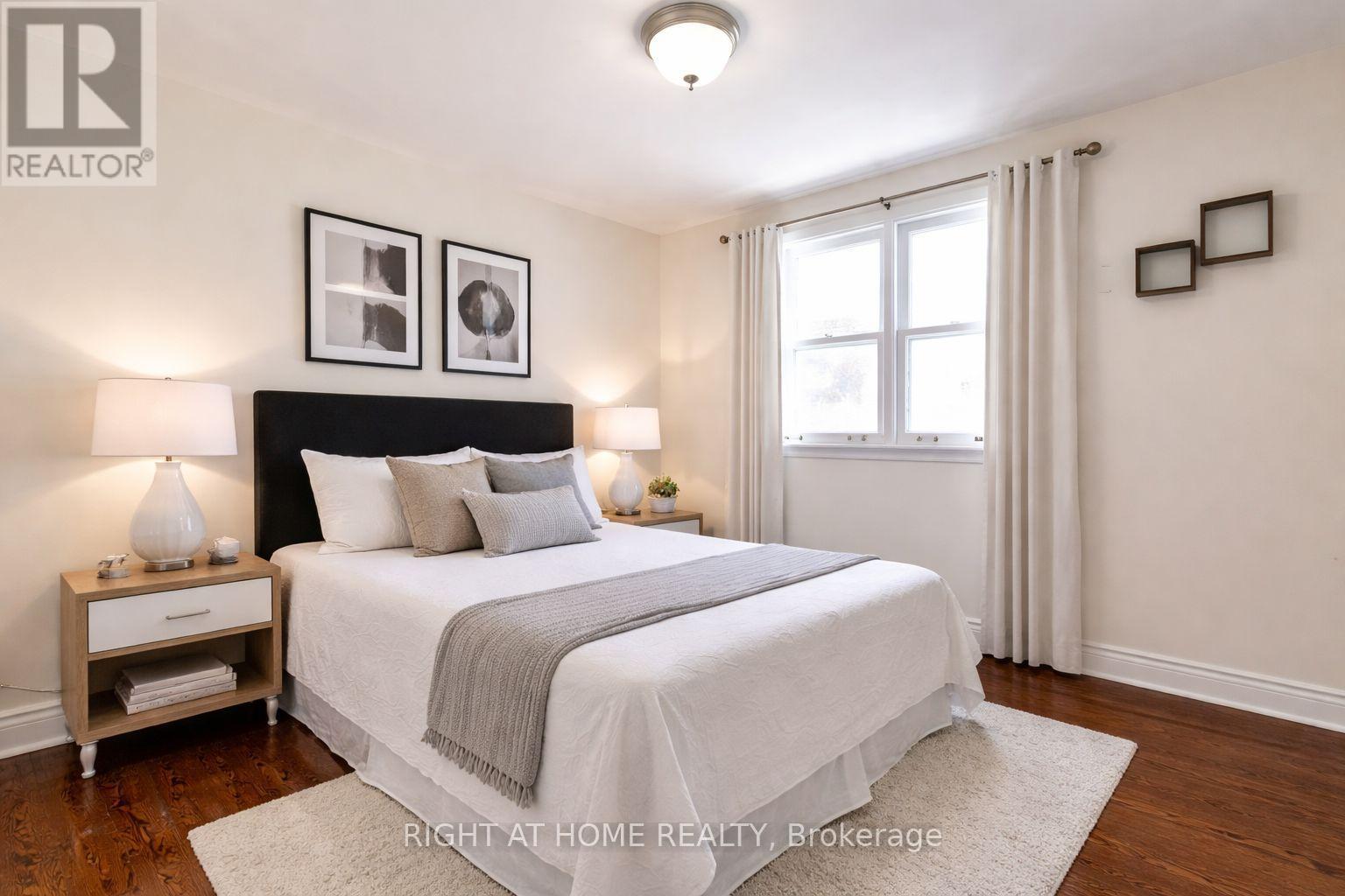 15 Foursome Crescent, Toronto, Ontario  M2P 1W1 - Photo 10 - C13028612